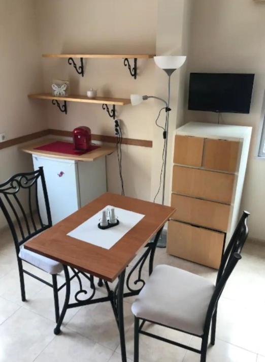 Apartamentos Real 81 에스테포나 외부 사진